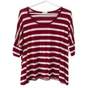 AG red and white  oversized casual short sleeve scoop neck T-shirt S